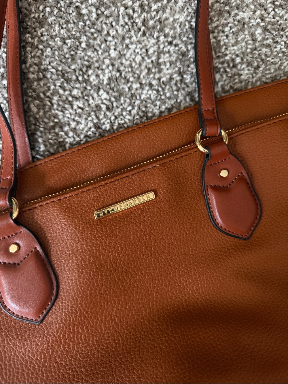 Steve Madden Brown Purse with Gold Hardware